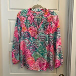Lilly Pulitzer Elsa Silk Blouse Top in Sea Shell Print